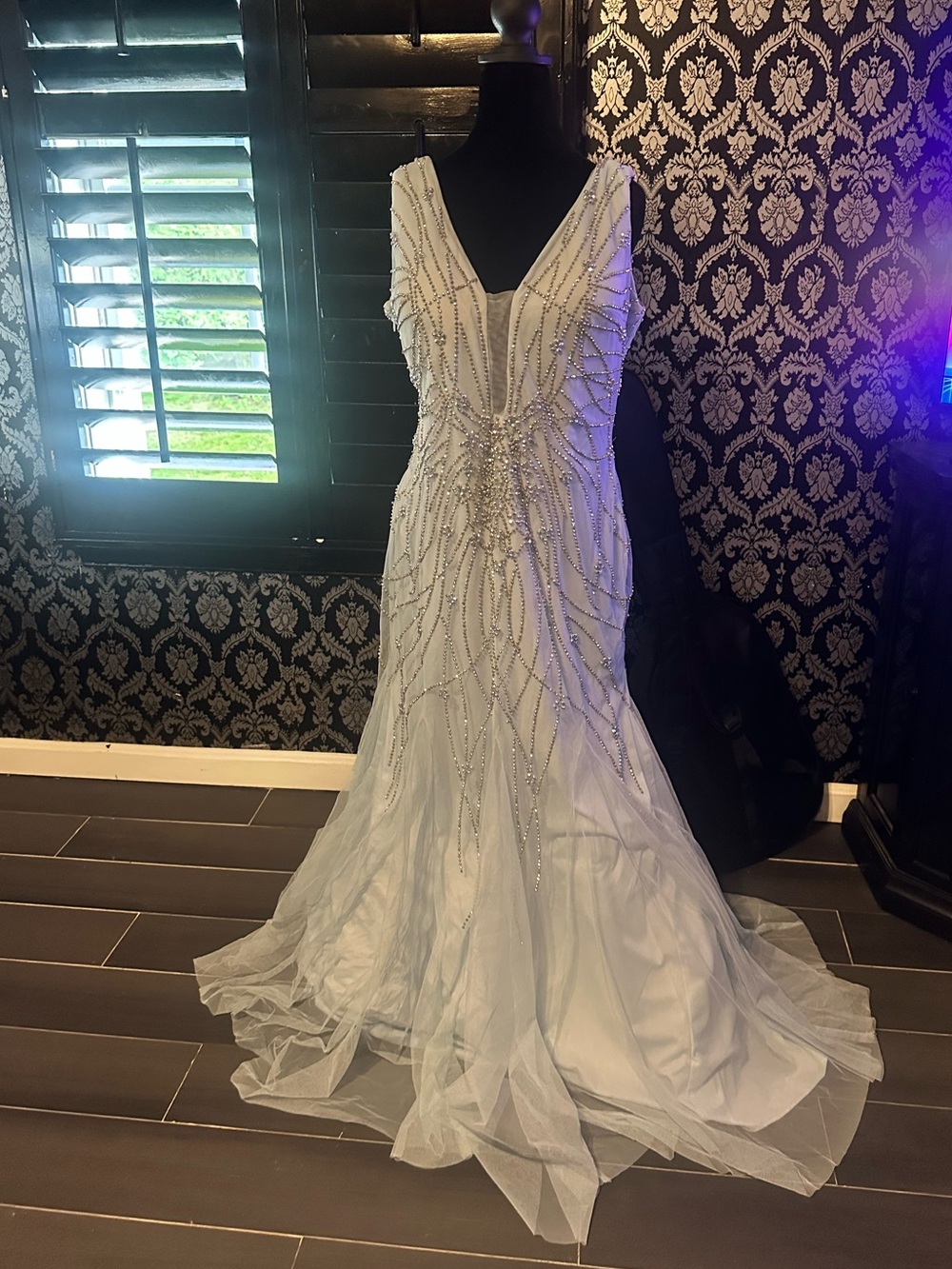 Embellished sky blue V-Neck Evening Dress
